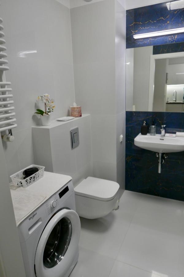 Kieslowskiego Apartment Vis-A-Vis Town Hall Warsaw Ngoại thất bức ảnh